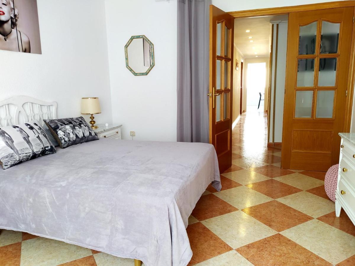 Movie Stars Apartment, Гандия Экстерьер фото
